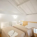 아파트 Gateway House *