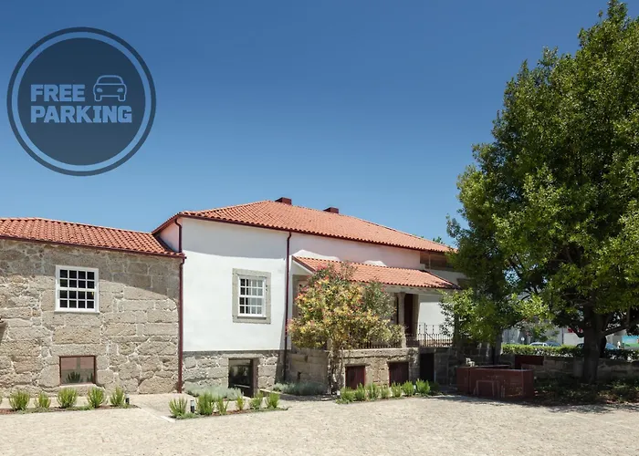 아파트 Gateway House